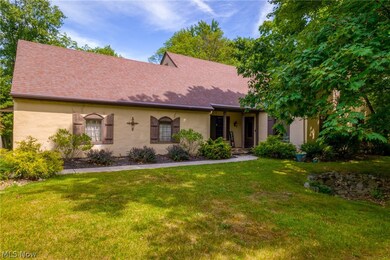 521 Fox Run Trail, Aurora, OH 44202 - photo 2