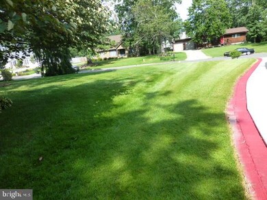 2328 Sanford Dr, Vineland, NJ 08361 - photo 3