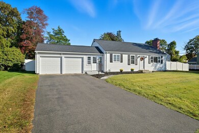 243B Pearl St, Enfield, CT 06082 - photo 2