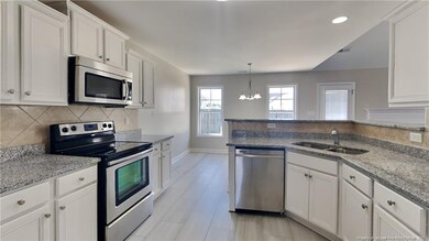 119 Stockbridge Dr, Raeford, NC 28376 - photo 4