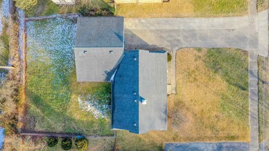 1615 E 33rd St, Marion, IN 46953 - photo 6