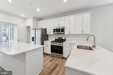 204 Jenkins Way, Glen Burnie, MD 21061 - photo 4