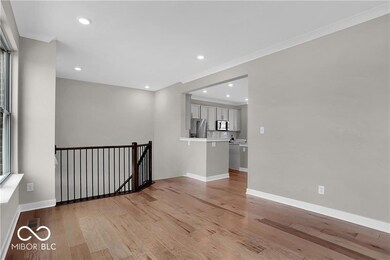 13346 Saxony Blvd W, Fishers, IN 46037 - photo 2