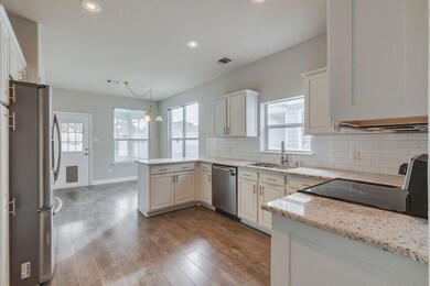 1310 Oakcrest Dr, Providence Village, TX 76227 - photo 4