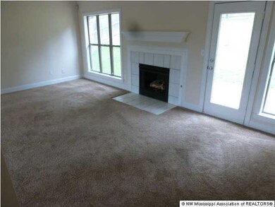 1262 Cross Creek Dr E, Hernando, MS 38632 - photo 5