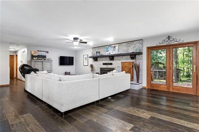 37015 Crescent Hill Rd, Osawatomie, KS 66064 - photo 6