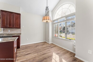 14 Leeds Ln Monroe Township, NJ-08