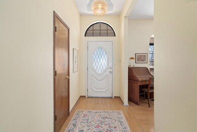 1137 Hidden Oaks Dr, Bedford, TX 76022 - photo 5