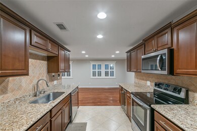 402 E 27th St, Houston, TX 77008 - photo 7