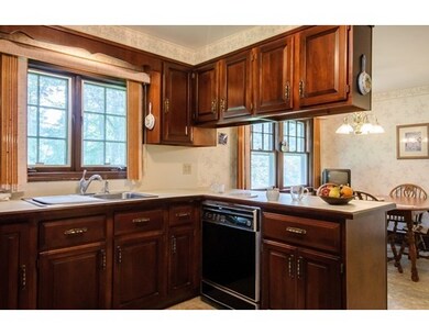 524 Shawsheen Ave, Wilmington, MA 01887 - photo 6