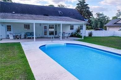 915 Jane St, Blackshear, GA 31516 - photo 6