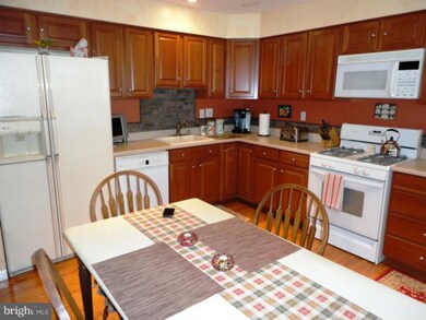 1104 Society Hill Blvd, Cherry Hill, NJ 08003 - photo 6