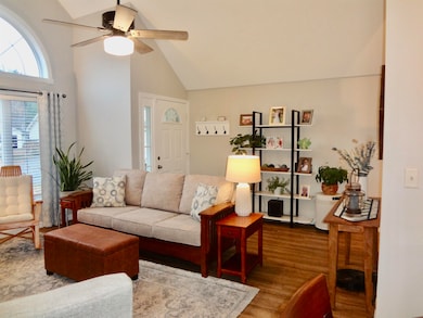 31 Henderson Rd unit 8, Gilford, NH 03249 - photo 6