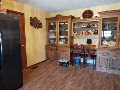 219 Harrison Ct, Greentown, IN 46936 - photo 7