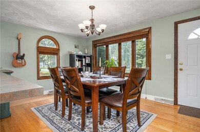 303 Ronald Ave, Cumberland, RI 02864 - photo 4