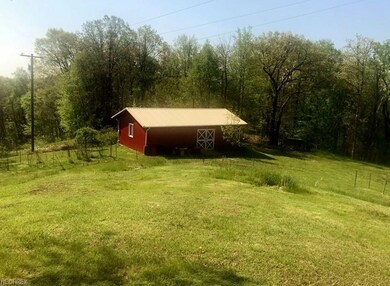 Garage/Pole Barn/Worshop