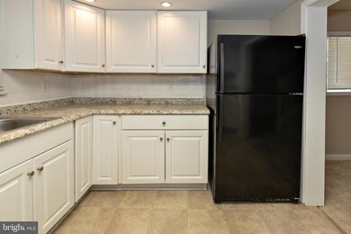 70 E Cloverdale Ave E Cloverdale Ave, Pine Hill, NJ 08021 - photo 6