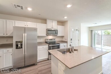 4423 Honey Hills Ave, Las Vegas, NV 89141 - photo 2