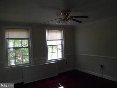 unlisted-address, Washington, DC 20032 - photo 4