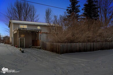 01-Exterior Front KJC_3390-Edit-2