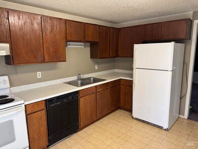 929 & 931 Craven Ave, Buhl, ID 83316 - photo 4