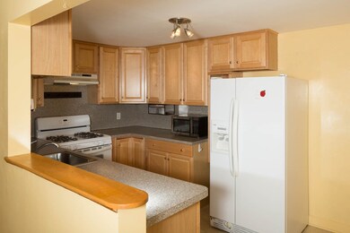 694 Trapelo Rd, Waltham, MA 02452 - photo 7