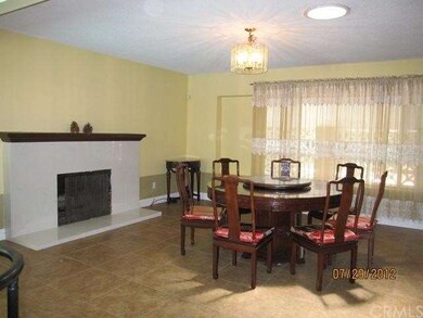 Formal Dining