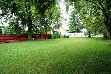 58 Oak St, Somerset, IN 46984 - photo 7