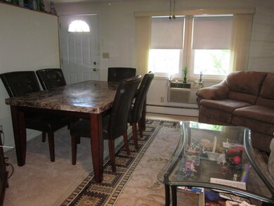 93 Manor Ct unit 93, Springfield, MA 01118 - photo 5