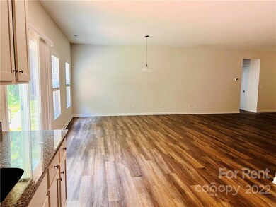 184 Bowman Rd unit 53, Statesville, NC 28625 - photo 3