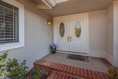 1708 Ide Ct Thousand Oaks CA-large-002-2