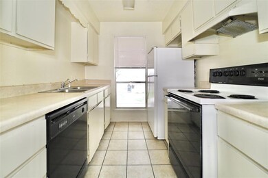 3828 Cibolo Dr unit 108, Fort Worth, TX 76133 - photo 3