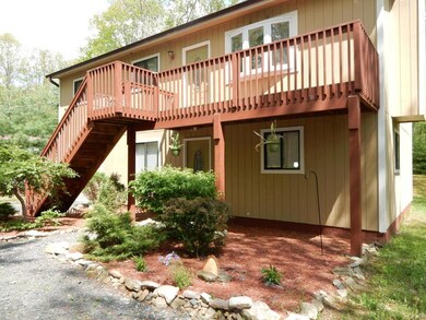 656 Dotters Corner Rd, Kunkletown, PA 18058 - photo 2