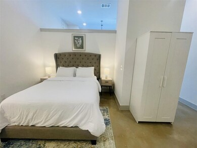 13701 Montfort Dr unit 1332, Dallas, TX 75240 - photo 4