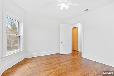 16 Elm St unit 4, Westwood, NJ 07675 - photo 7