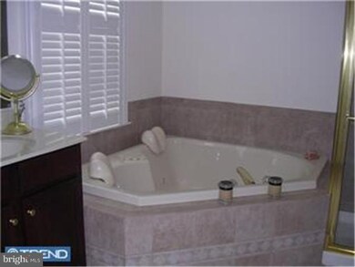 533 Gilmer Rd unit 367, Coatesville, PA 19320 - photo 6