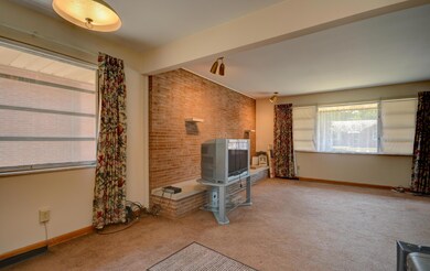 Living Space (4)