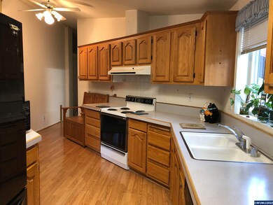 22395 Gooseneck Rd, Sheridan, OR 97378 - photo 4