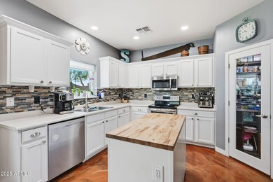 15335 W Maui Ln, Surprise, AZ 85379 - photo 4