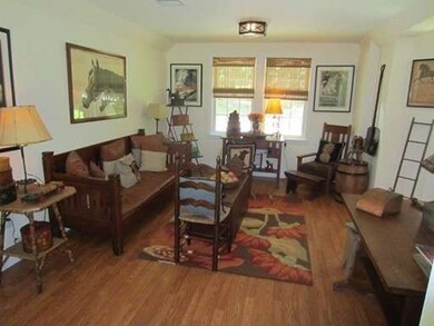 18 Plum Tree Rd, Amherst, MA 01002 - photo 7