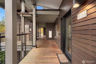 620 NE Vineyard Ln unit B302, Bainbridge Island, WA 98110 - photo 5