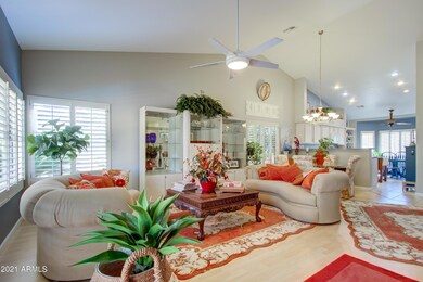 002_Living Room