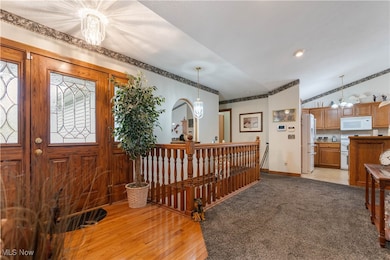 2806 Pin Oak St NE, Canton, OH 44704 - photo 2