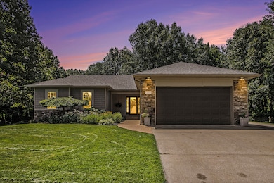 12031 Sandstone Dr, Wayland, MI 49348 - photo 2