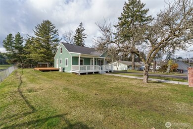 2829 Parkview Dr, Longview, WA 98632 - photo 2