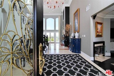 4957 Alatar Dr, Woodland Hills, CA 91364 - photo 3