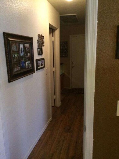 Hall area 2