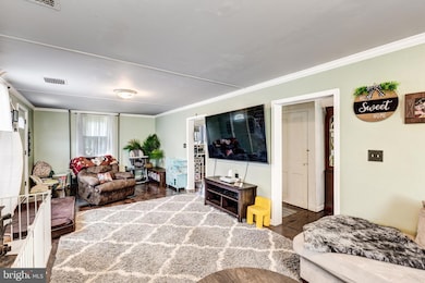 101 E Elger St, Union Bridge, MD 21791 - photo 5