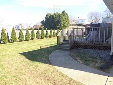 6 Summit Ave, Johnston, RI 02919 - photo 2