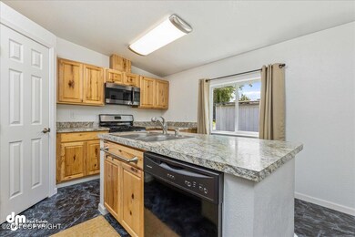 07-Kitchen 20240809-DW-1328